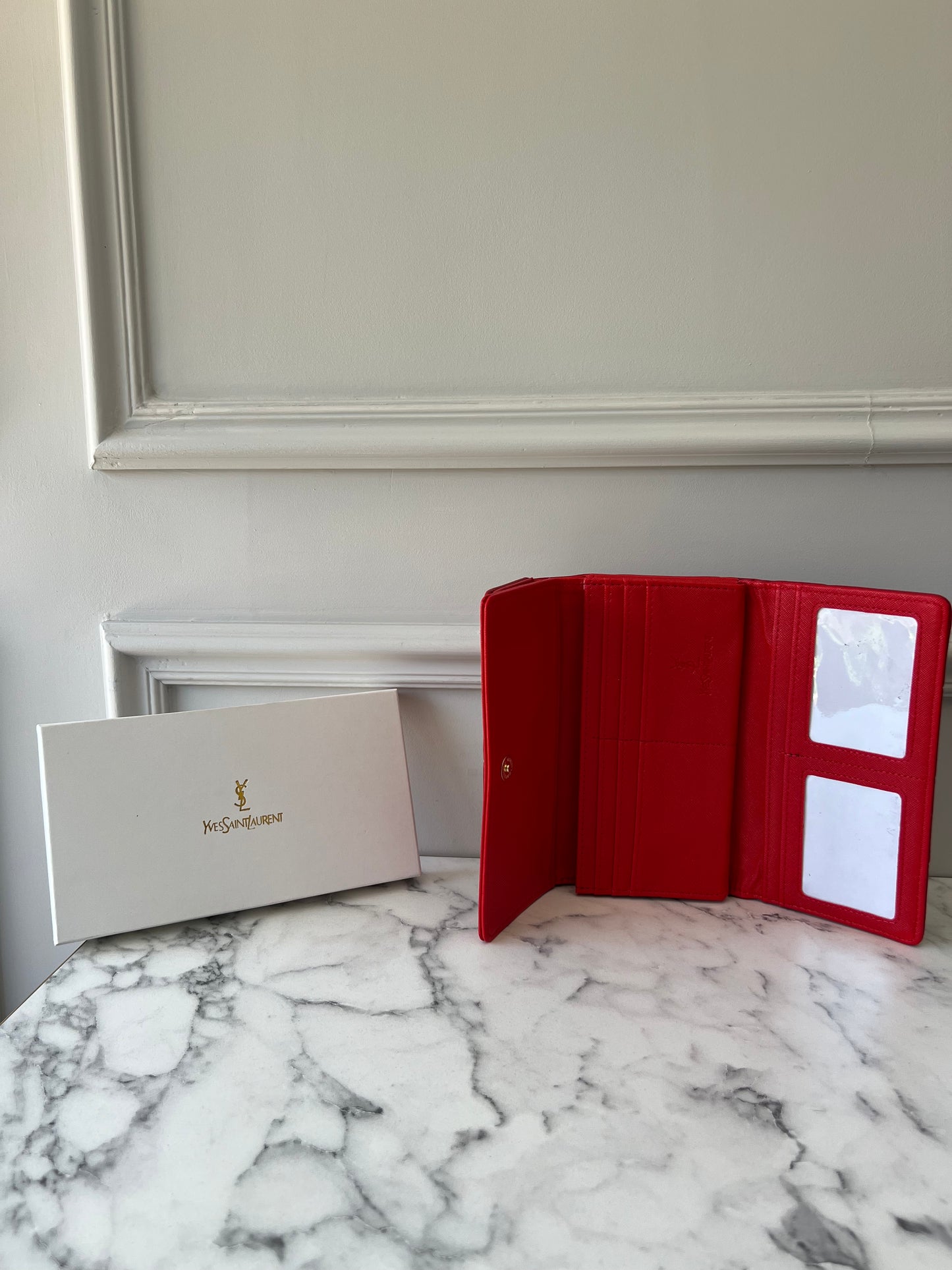 PORTE FEUILLE YSL FEMMES