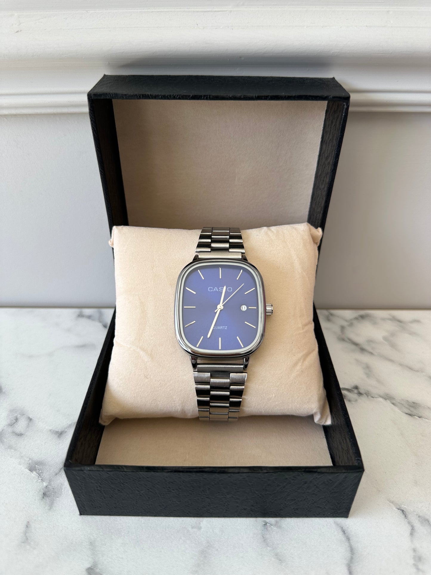 CASIO HOMMES CARRÉ ACIER